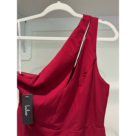 NWT Lulus So Flirty Dark‎ Magenta One-Shoulder Cutout Asymmetrical Dress Large - Picture 3 of 10
